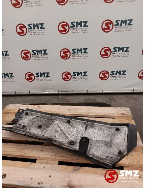 Mercedes-Benz Occ hitteschild motorbescherming Mercedes - Motor in deli za Tovornjak: slika 2 Mercedes-Benz Occ hitteschild motorbescherming Mercedes - Motor in deli za Tovornjak: slika 2