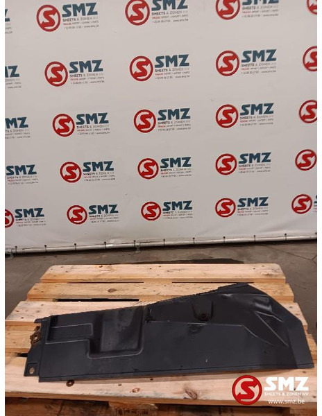 Mercedes-Benz Occ hitteschild motorbescherming Mercedes - Motor in deli za Tovornjak: slika 1 Mercedes-Benz Occ hitteschild motorbescherming Mercedes - Motor in deli za Tovornjak: slika 1