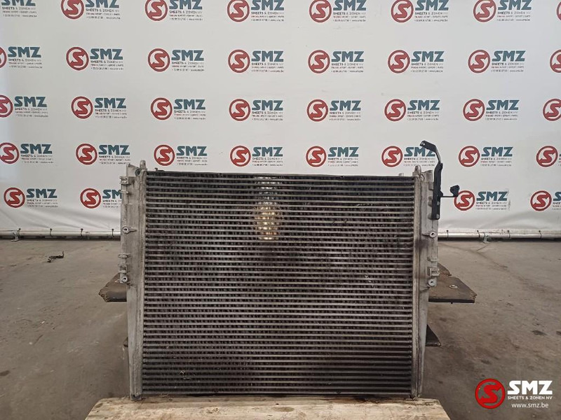 Mercedes-Benz Occ intercooler Mercedes - Vmesni hladilnik za Tovornjak: slika 2 Mercedes-Benz Occ intercooler Mercedes - Vmesni hladilnik za Tovornjak: slika 2