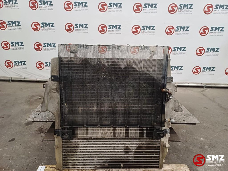 Mercedes-Benz Occ intercooler Mercedes - Vmesni hladilnik za Tovornjak: slika 2 Mercedes-Benz Occ intercooler Mercedes - Vmesni hladilnik za Tovornjak: slika 2