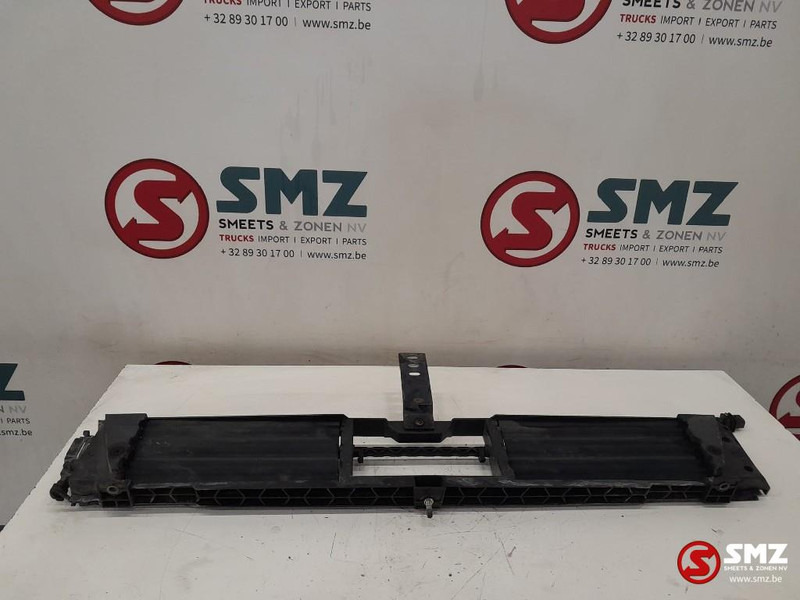 Mercedes-Benz Occ luchtgeleider Mercedes - Hladilni sistem za Tovornjak: slika 1 Mercedes-Benz Occ luchtgeleider Mercedes - Hladilni sistem za Tovornjak: slika 1