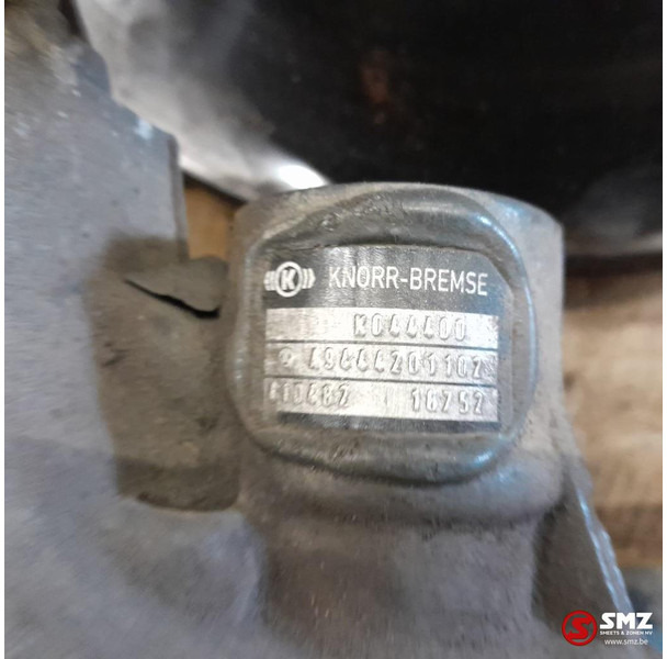 Mercedes-Benz Occ remklauw rechtsachter Mercedes - Zavorna čeljust za Tovornjak: slika 5 Mercedes-Benz Occ remklauw rechtsachter Mercedes - Zavorna čeljust za Tovornjak: slika 5