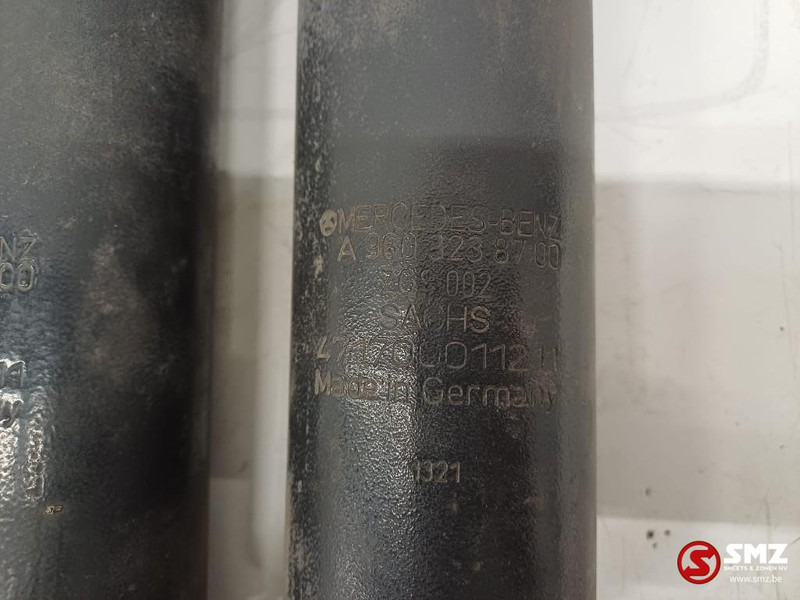 Mercedes-Benz Occ set schokdempers Mercedes - Amortizerji za Tovornjak: slika 3 Mercedes-Benz Occ set schokdempers Mercedes - Amortizerji za Tovornjak: slika 3