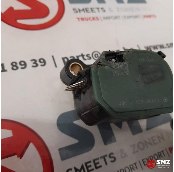 Mercedes-Benz Occ set van 4 magneetventielen AMG C63S Mercedes - Motor in deli za Avtomobil: slika 4 Mercedes-Benz Occ set van 4 magneetventielen AMG C63S Mercedes - Motor in deli za Avtomobil: slika 4