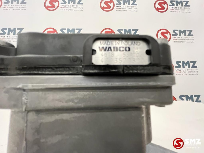 Mercedes-Benz Versnellingsbaksteller (hoog-laag aandrijving) - Menjalnik za Tovornjak: slika 5 Mercedes-Benz Versnellingsbaksteller (hoog-laag aandrijving) - Menjalnik za Tovornjak: slika 5