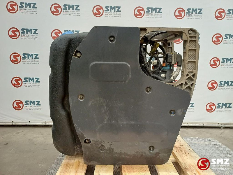 Renault Occ AdBluetank + AdBluepomp Renault - Sistem goriva za Tovornjak: slika 3 Renault Occ AdBluetank + AdBluepomp Renault - Sistem goriva za Tovornjak: slika 3