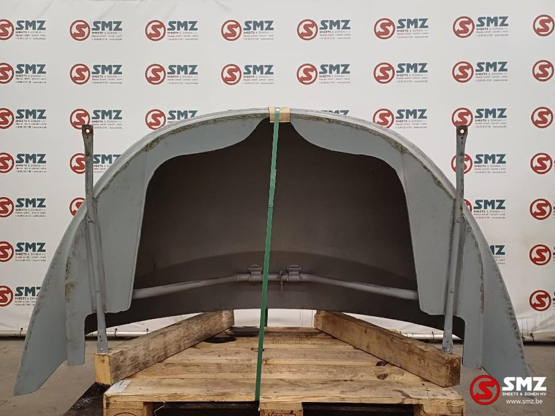 Renault Occ dakspoiler Renault - Aerodinamika/ Spojler za Tovornjak: slika 2 Renault Occ dakspoiler Renault - Aerodinamika/ Spojler za Tovornjak: slika 2