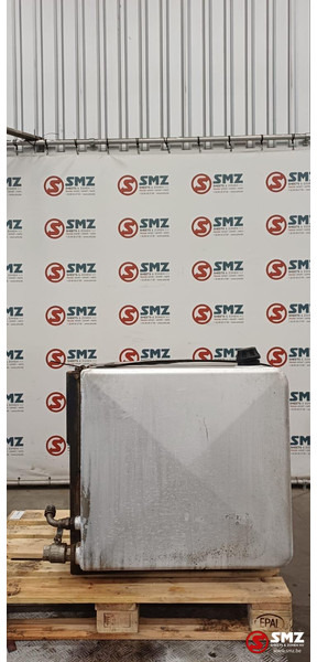 Renault Occ hydraulische tank 250L + materiaalkast Renault - Hidravlični rezervoar za Tovornjak: slika 3 Renault Occ hydraulische tank 250L + materiaalkast Renault - Hidravlični rezervoar za Tovornjak: slika 3