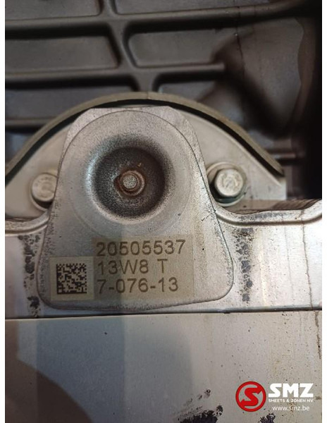 Renault Occ motoroliekoeler + motoroliekoelerdeksel DXI13 - Motor in deli za Tovornjak: slika 4 Renault Occ motoroliekoeler + motoroliekoelerdeksel DXI13 - Motor in deli za Tovornjak: slika 4