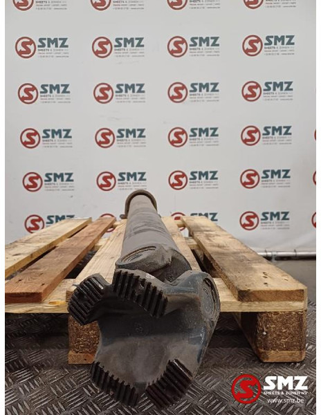 Renault Occ set cardanassen Renault - Polosovina za Tovornjak: slika 4 Renault Occ set cardanassen Renault - Polosovina za Tovornjak: slika 4