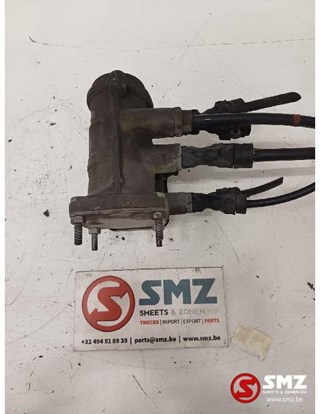 Renault Occ EBS aanhangwagenmodulator Renault - Rezervni deli za Tovornjak: slika 3 Renault Occ EBS aanhangwagenmodulator Renault - Rezervni deli za Tovornjak: slika 3