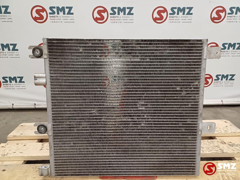 Volvo Occ condenser Volvo - Hladilni sistem za Tovornjak: slika 1 Volvo Occ condenser Volvo - Hladilni sistem za Tovornjak: slika 1