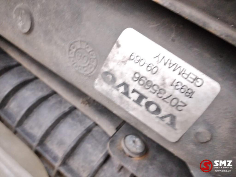 Volvo Occ radiator + intercooler Volvo FM - Hladilnik motorja za Tovornjak: slika 4 Volvo Occ radiator + intercooler Volvo FM - Hladilnik motorja za Tovornjak: slika 4