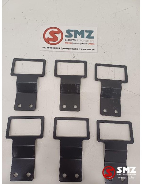 Volvo Occ set van 6 LED zijmarkeringslichten + bevestigi - Luči/ Osvetlitev za Tovornjak: slika 2 Volvo Occ set van 6 LED zijmarkeringslichten + bevestigi - Luči/ Osvetlitev za Tovornjak: slika 2