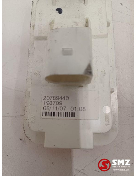 Volvo Occ set van 6 LED zijmarkeringslichten + bevestigi - Luči/ Osvetlitev za Tovornjak: slika 4 Volvo Occ set van 6 LED zijmarkeringslichten + bevestigi - Luči/ Osvetlitev za Tovornjak: slika 4