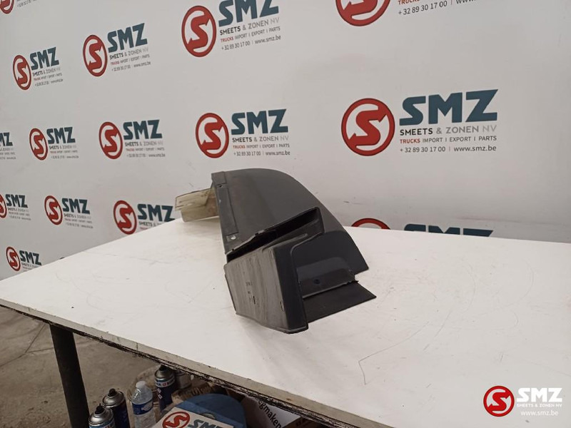 Volvo Occ spatbord links Volvo - Karoserija in zunanjost za Tovornjak: slika 3 Volvo Occ spatbord links Volvo - Karoserija in zunanjost za Tovornjak: slika 3