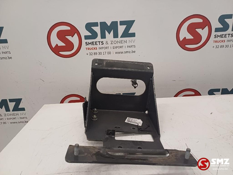 Volvo Occ spatbordsteun vooras rechtsachter Volvo - Karoserija in zunanjost za Tovornjak: slika 1 Volvo Occ spatbordsteun vooras rechtsachter Volvo - Karoserija in zunanjost za Tovornjak: slika 1