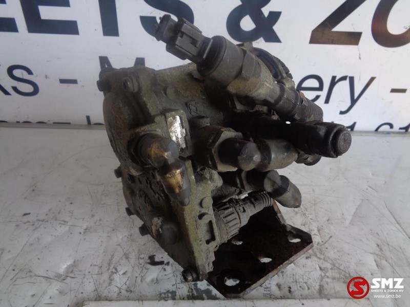 Wabco Occ wabcostuurventiel volgwagen 4802040020 - Zavorni ventil za Tovornjak: slika 2 Wabco Occ wabcostuurventiel volgwagen 4802040020 - Zavorni ventil za Tovornjak: slika 2