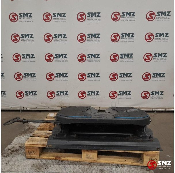 Jost Occ koppelschotel JSK37C + montageplaat JOST - Spojni element za priklopnik za Tovornjak: slika 2 Jost Occ koppelschotel JSK37C + montageplaat JOST - Spojni element za priklopnik za Tovornjak: slika 2
