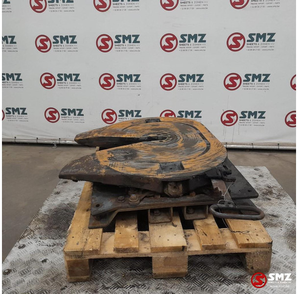 Jost Occ koppelschotel JSK42K + montageplaat JOST - Spojni element za priklopnik za Tovornjak: slika 4 Jost Occ koppelschotel JSK42K + montageplaat JOST - Spojni element za priklopnik za Tovornjak: slika 4
