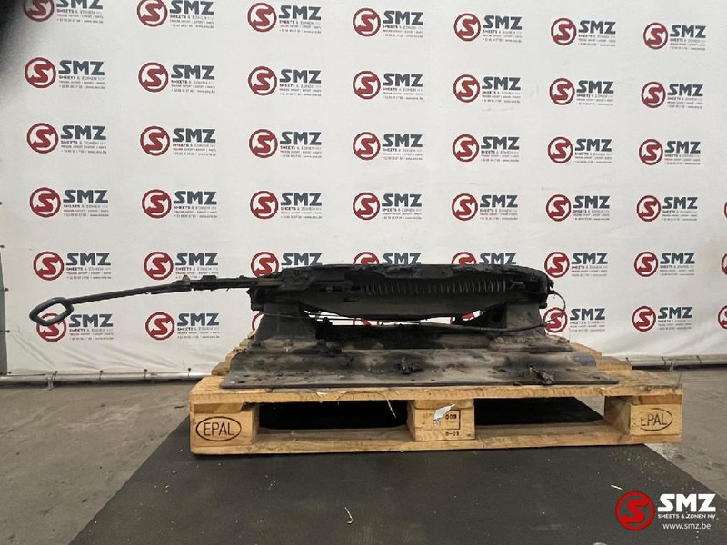 Jost Occ koppelschotel + montageplaat JSK42K 185mm JOST - Spojni element za priklopnik za Tovornjak: slika 2 Jost Occ koppelschotel + montageplaat JSK42K 185mm JOST - Spojni element za priklopnik za Tovornjak: slika 2