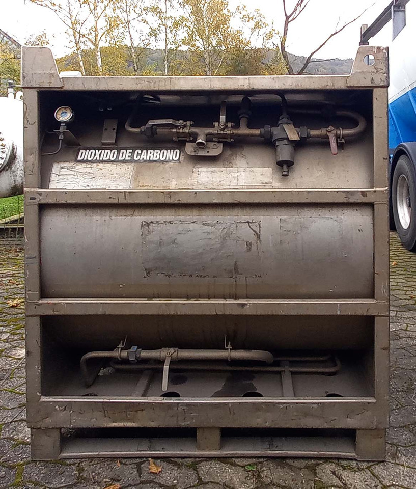 AGA CRYO Gas pallet tank used for oxygen LOX argon LAR nitrogen vessel N2O, CO2, O2, N2 - Kontejner cisterna: slika 1 AGA CRYO Gas pallet tank used for oxygen LOX argon LAR nitrogen vessel N2O, CO2, O2, N2 - Kontejner cisterna: slika 1