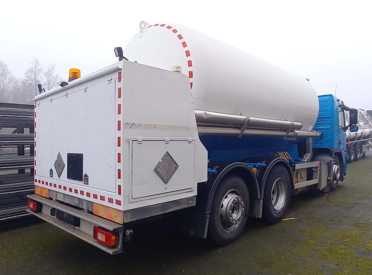 VOLVO Gas tank truck cryogenic used for oxygen, argon, nitrogen. - Tovornjak cisterna: slika 4 VOLVO Gas tank truck cryogenic used for oxygen, argon, nitrogen. - Tovornjak cisterna: slika 4
