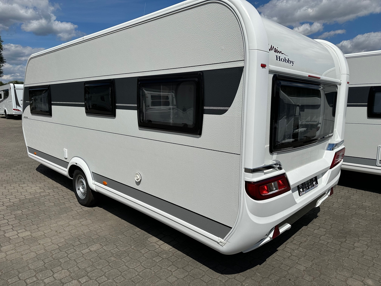 Hobby 560 UL Prestige 2023 - Počitniška prikolica: slika 2 Hobby 560 UL Prestige 2023 - Počitniška prikolica: slika 2