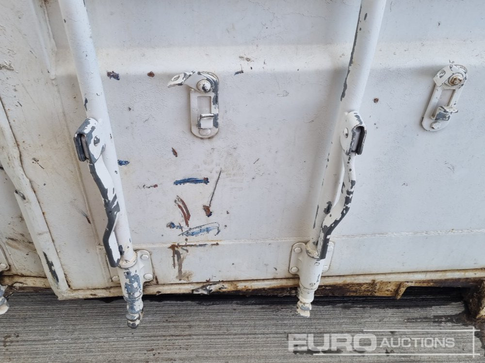 Ladijski kontejner 10' x 8' Container & Contents (Cannot Be Reconsigned): slika 9