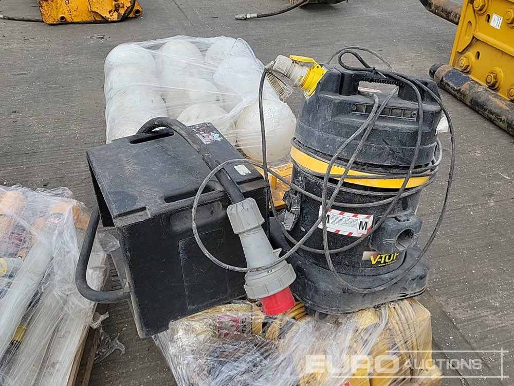 Gradbena oprema 110Volt Work Lights, Ligth Bases, Extension Boxes, 415Volt Distribution Box, 110Volt Vcuum Cleaner (4 Pallets of): slika 33