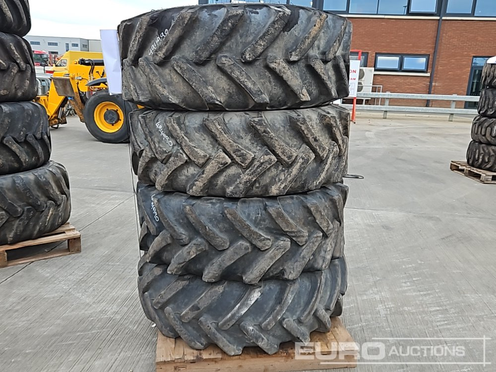 15.5/80-24 Tyre (4 of) - Guma: slika 1 15.5/80-24 Tyre (4 of) - Guma: slika 1