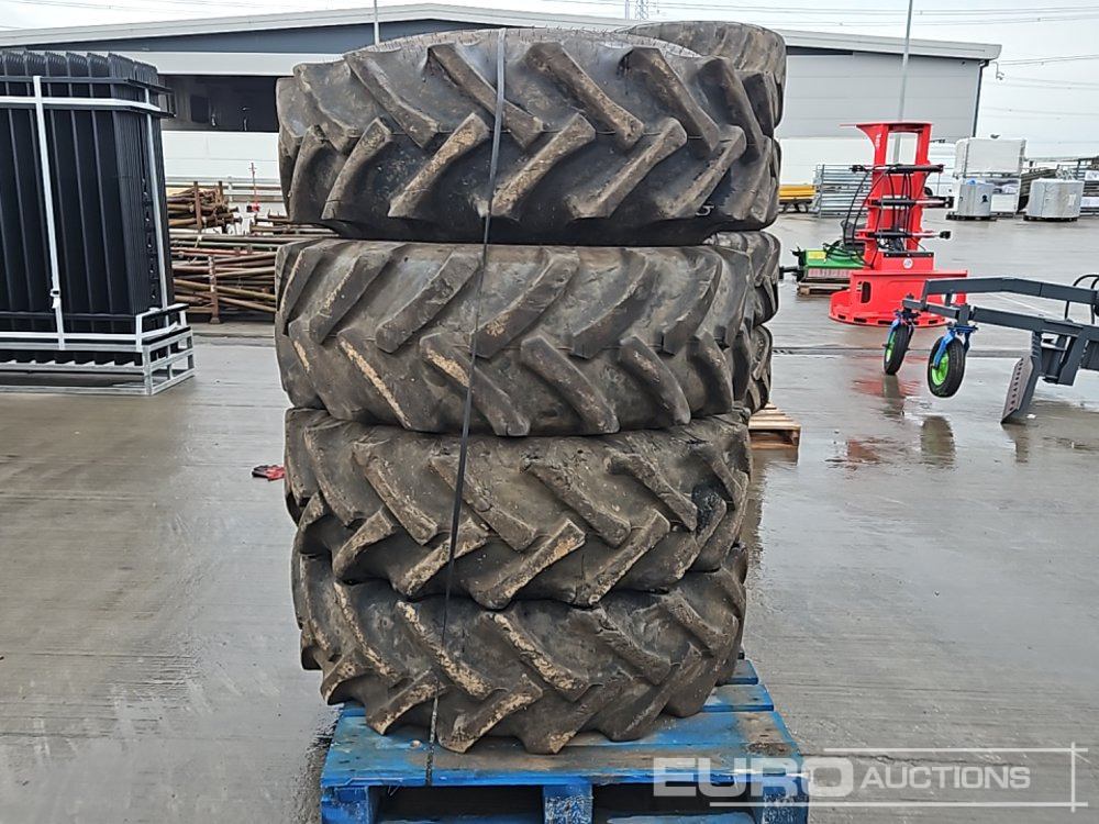 15.5/80-24 Tyre (4 of) - Guma: slika 3 15.5/80-24 Tyre (4 of) - Guma: slika 3