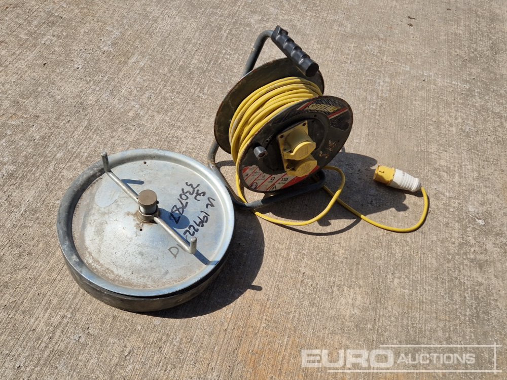 15" Pipe Stop, 110 Volt Extension Lead (2 of) - Gradbena oprema: slika 1 15" Pipe Stop, 110 Volt Extension Lead (2 of) - Gradbena oprema: slika 1