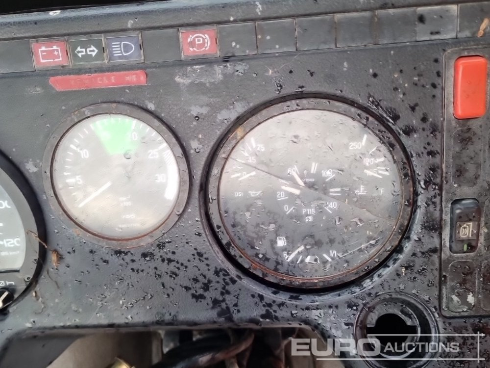 Tovornjak-šasija 1989 Mercedes 1617: slika 26