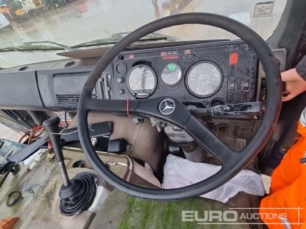 Tovornjak-šasija 1989 Mercedes 1617: slika 24