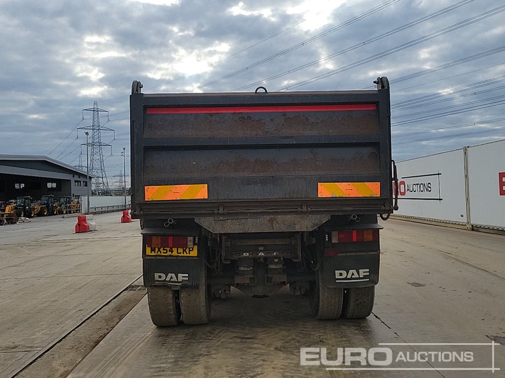 2004 DAF CF 75-310 - Tovornjak prekucnik: slika 4 2004 DAF CF 75-310 - Tovornjak prekucnik: slika 4