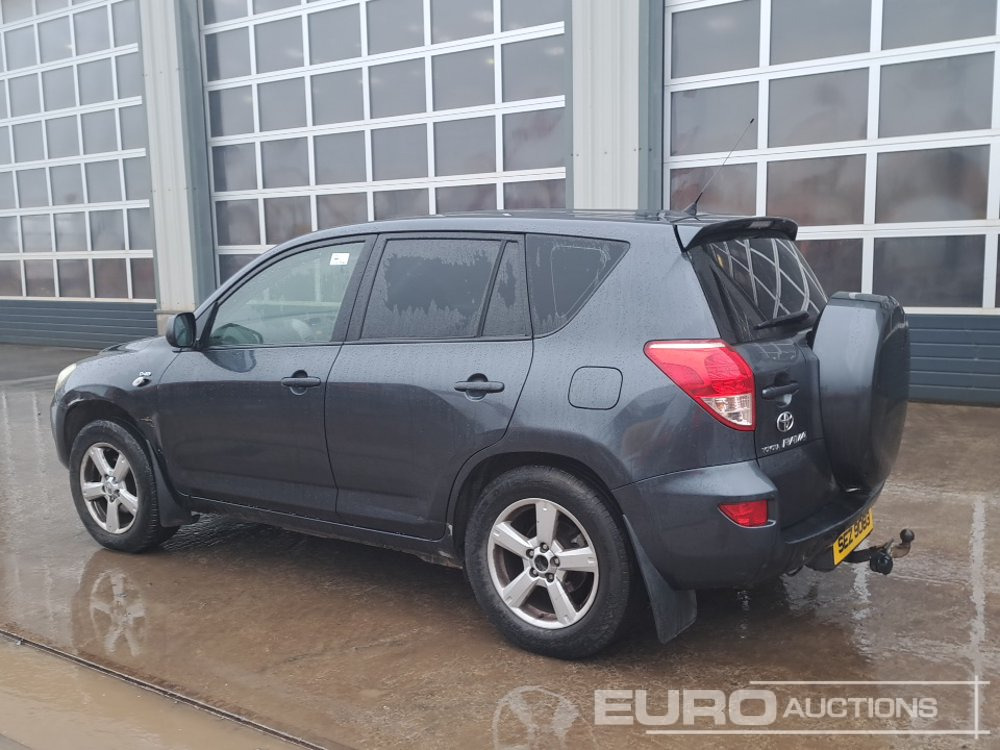 2006 Toyota RAV 4 - SUV: slika 3 2006 Toyota RAV 4 - SUV: slika 3