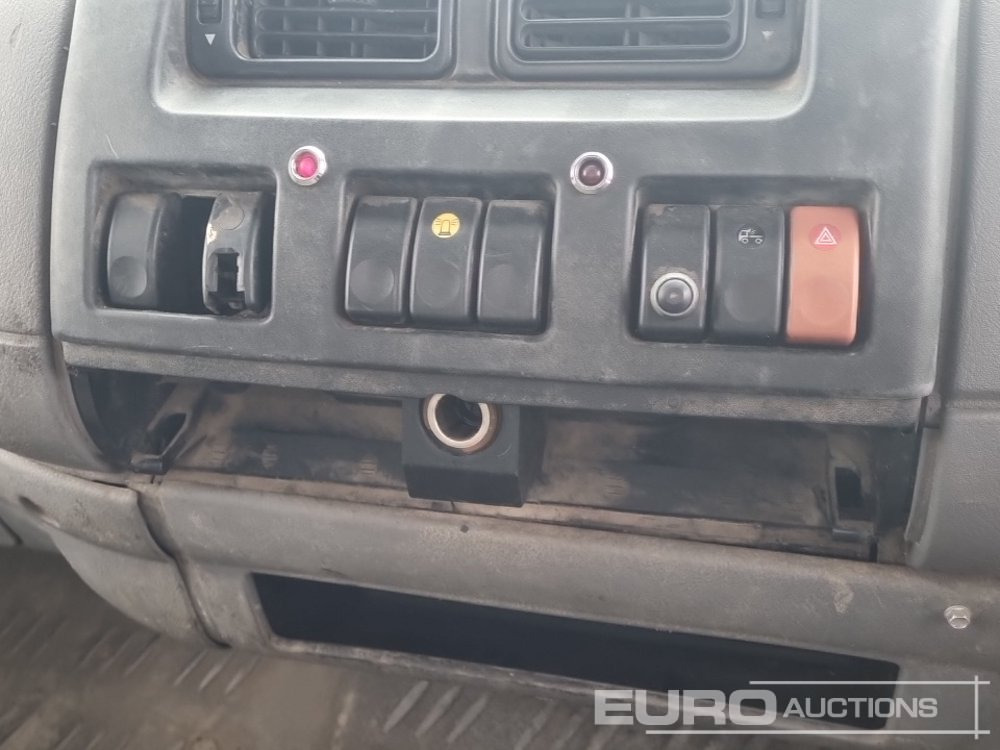 Tovornjak prekucnik 2007 DAF 45.160: slika 39