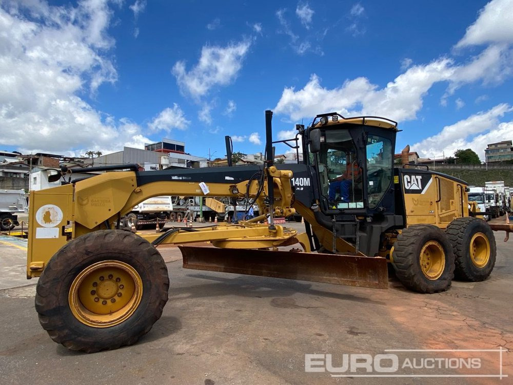 2011 CAT 140M - Greder: slika 1 2011 CAT 140M - Greder: slika 1