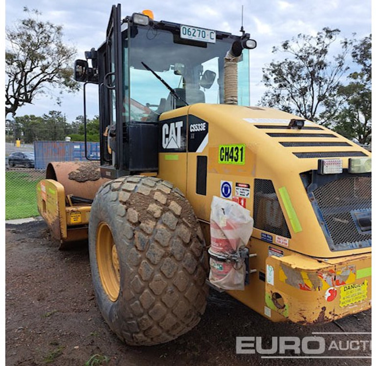 2011 CAT CS533E - Valjar: slika 2 2011 CAT CS533E - Valjar: slika 2
