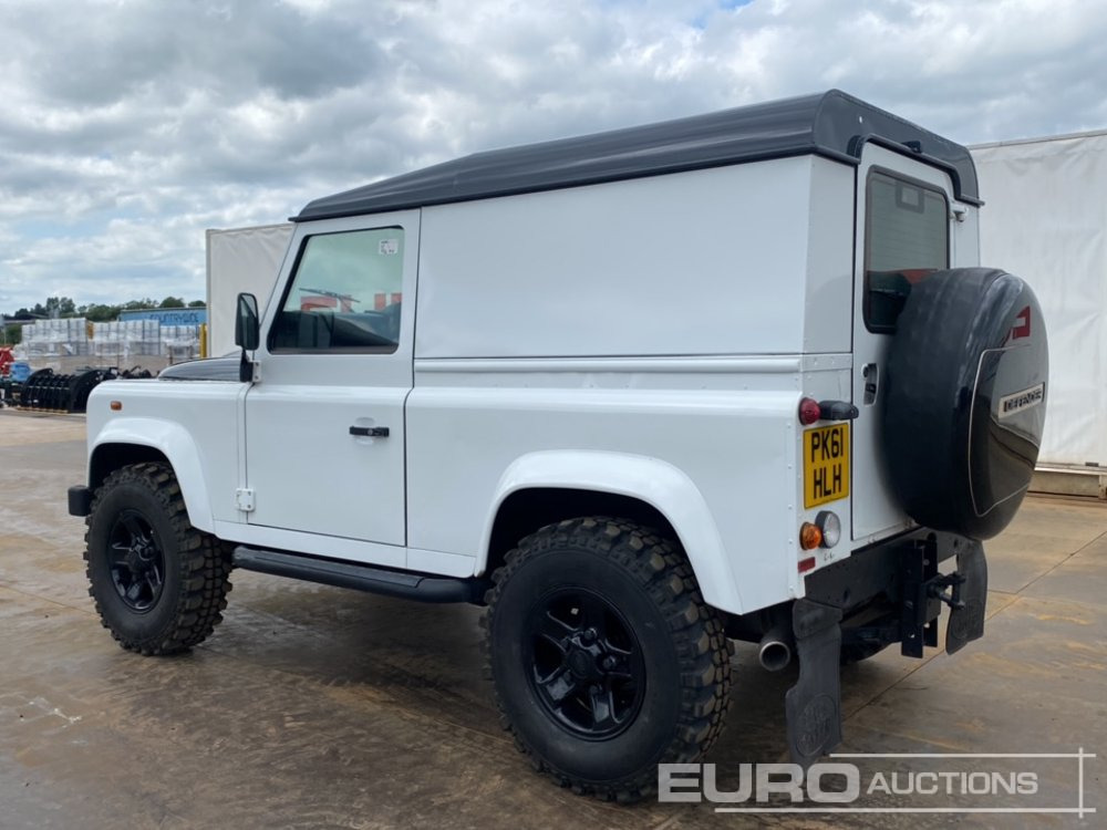 2011 Land Rover Defender 90 - SUV: slika 3 2011 Land Rover Defender 90 - SUV: slika 3