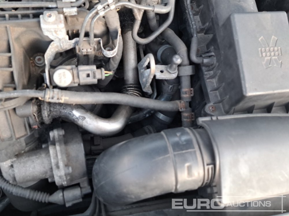 Avtomobil 2012 Volkswagen Golf: slika 41 Avtomobil 2012 Volkswagen Golf: slika 41