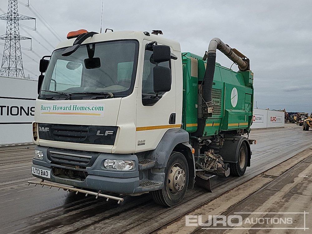 2013 DAF 55.220 - Vozilo za pometanje: slika 1 2013 DAF 55.220 - Vozilo za pometanje: slika 1