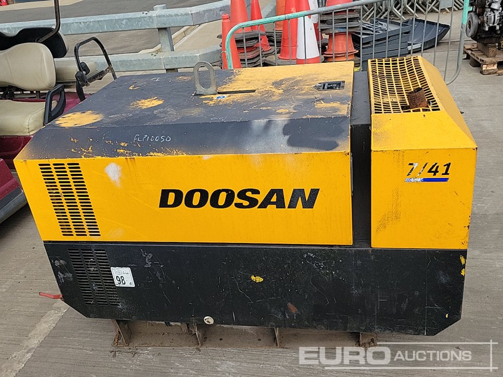 2013 Doosan 741 140CFM - Zračni kompresor: slika 2 2013 Doosan 741 140CFM - Zračni kompresor: slika 2