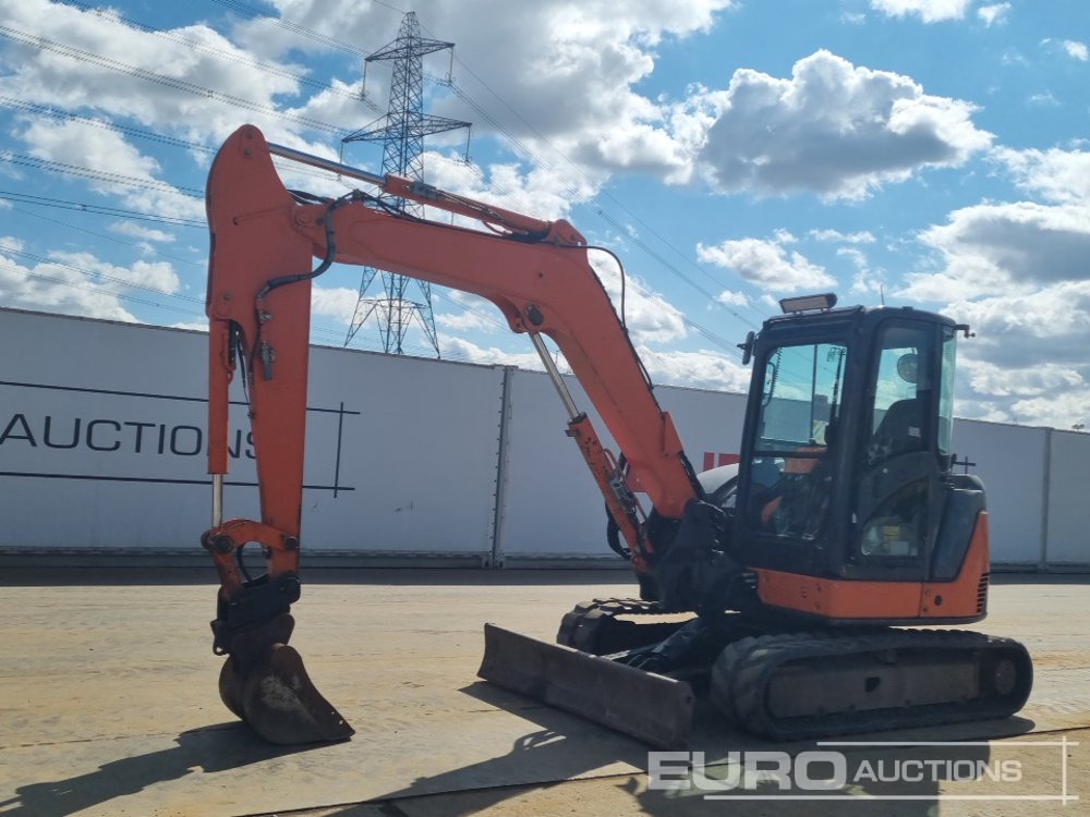 2013 Hitachi ZX60USB-3 CLR - Mini bager: slika 1 2013 Hitachi ZX60USB-3 CLR - Mini bager: slika 1