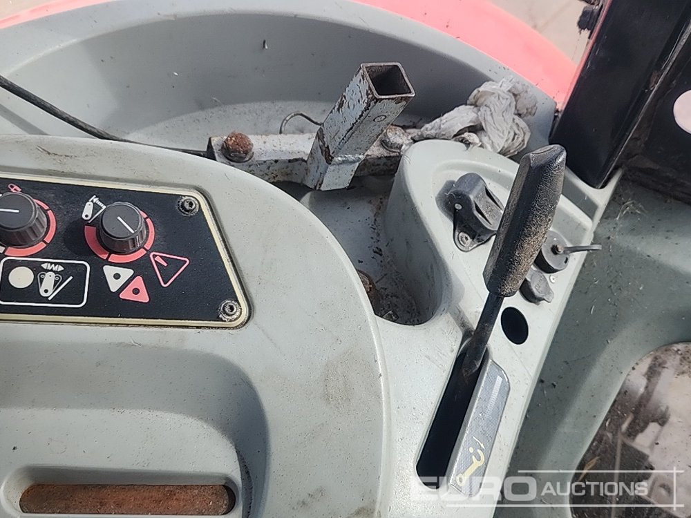 Traktor 2013 Massey Ferguson 5445: slika 30