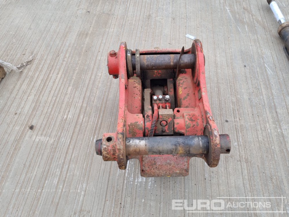 2013 Miller Hydraulic Double Lock QH 65mm Pin to suit 13 Ton Excavator - Hitra spojka: slika 2 2013 Miller Hydraulic Double Lock QH 65mm Pin to suit 13 Ton Excavator - Hitra spojka: slika 2