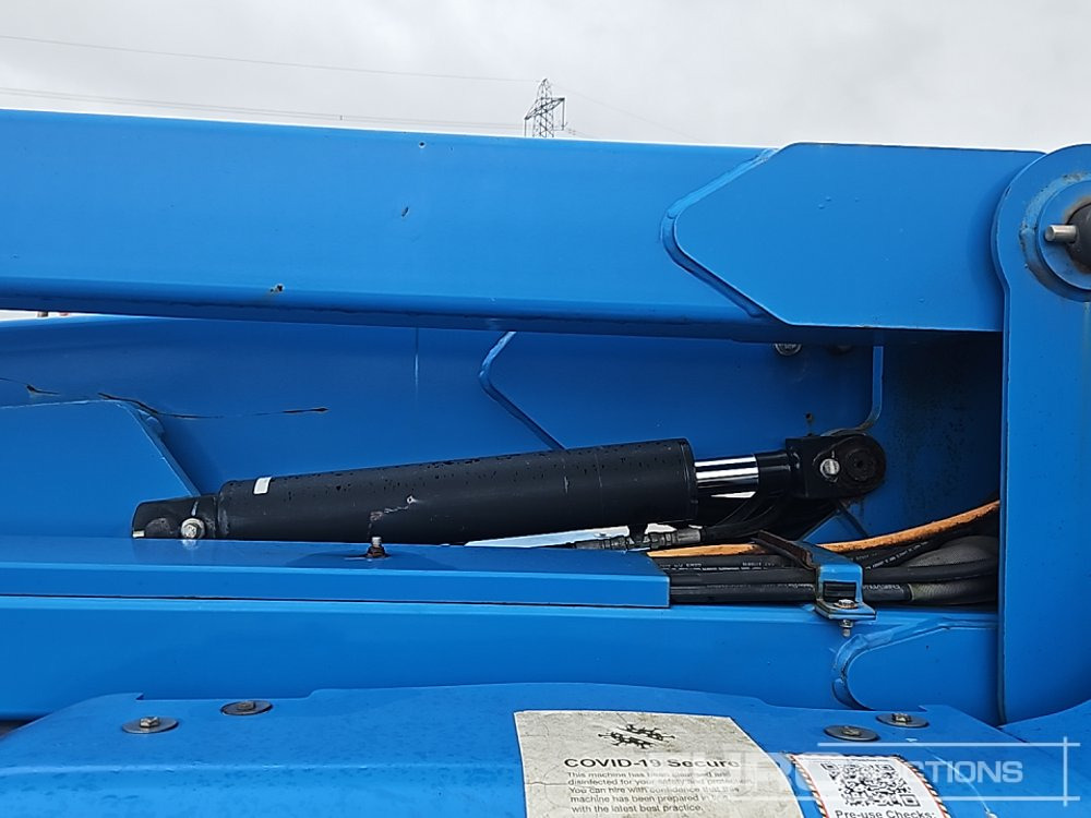 Zglobna dvižna ploščad 2014 Genie Z45/25J: slika 19