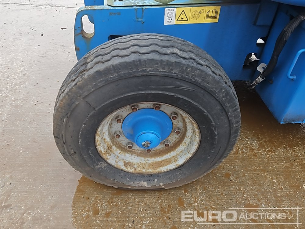 Zglobna dvižna ploščad 2014 Genie Z45/25J: slika 11