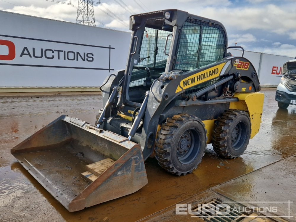 2014 New Holland L218 - Mini nakladalec: slika 1 2014 New Holland L218 - Mini nakladalec: slika 1